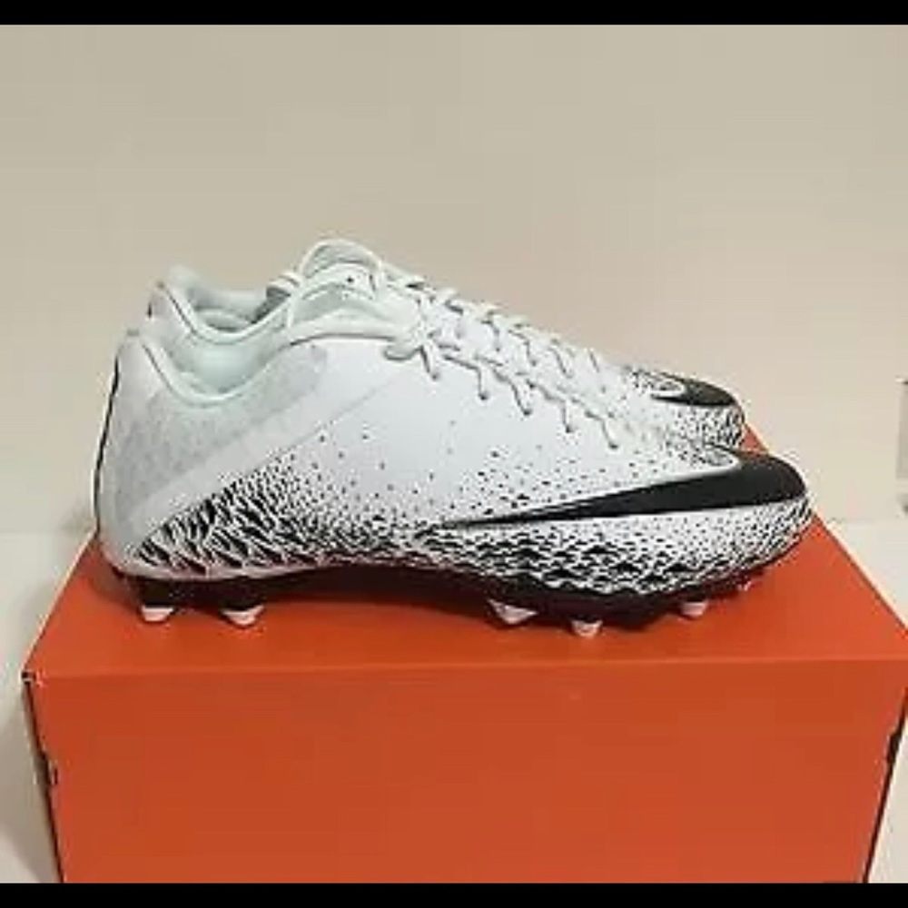 Nike Vapor 2 Speed Low Men’s cleats